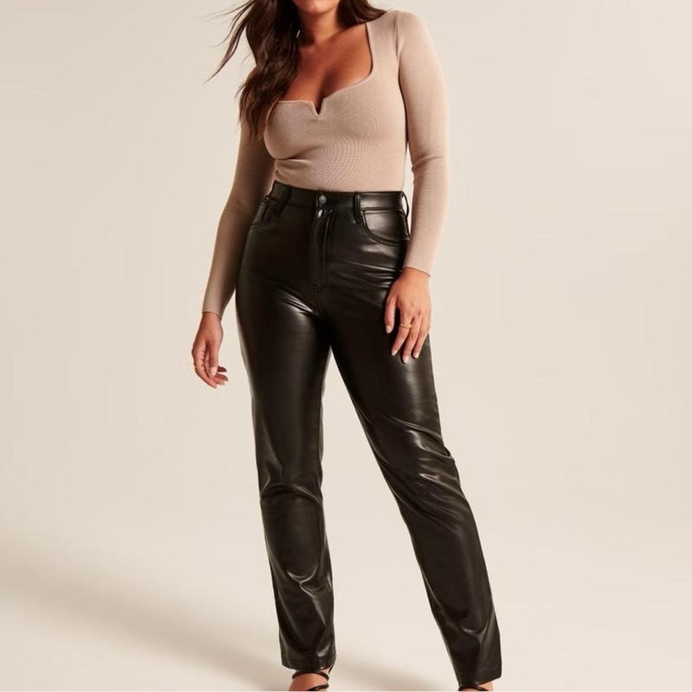 Abercrombie Curve Love 90s Straight Black Leather Pants Ultra High Rise